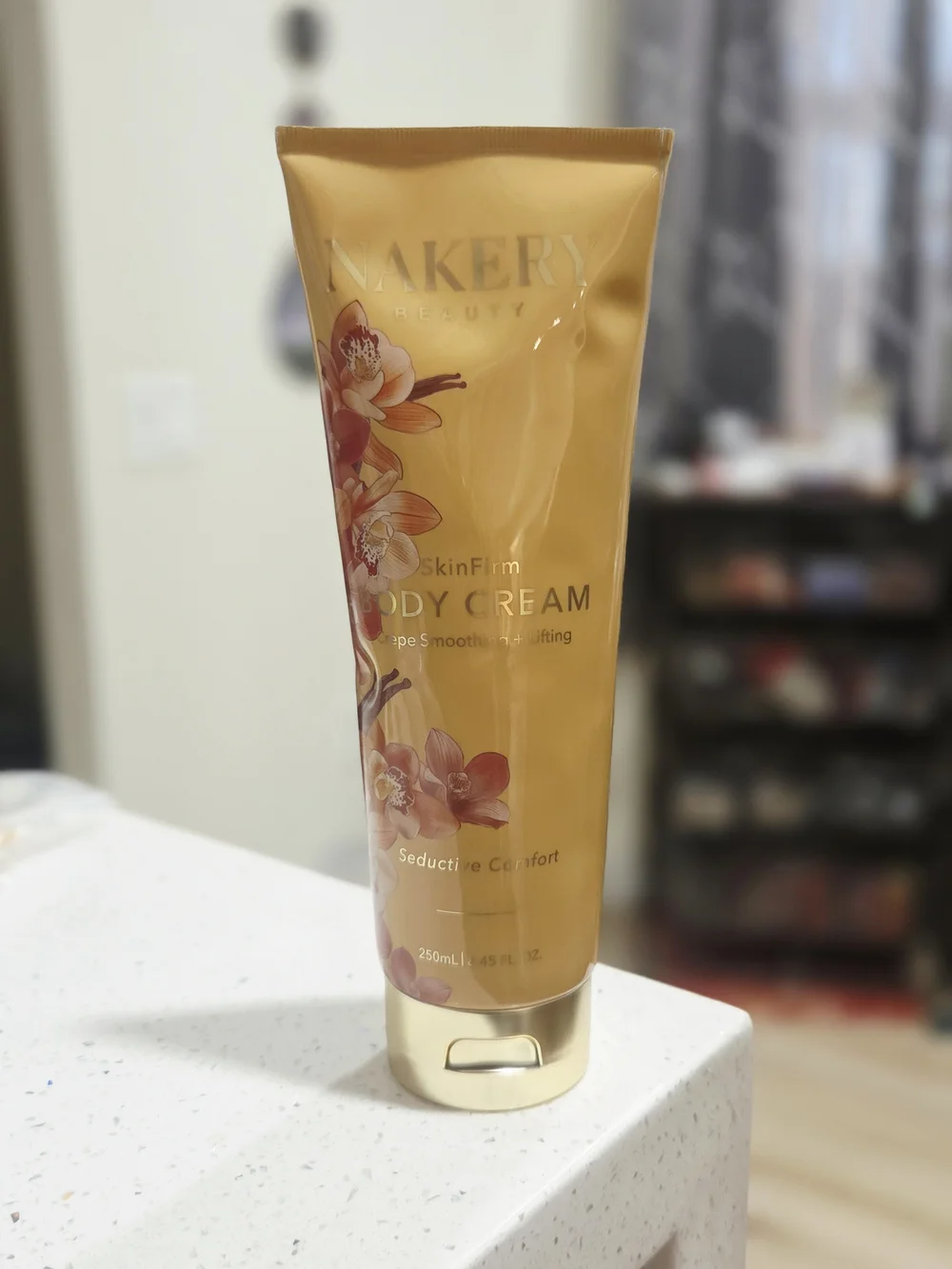 NAKERY BEAUTY SkinFirm Body Cream - SEDUCTIVE COMFORT